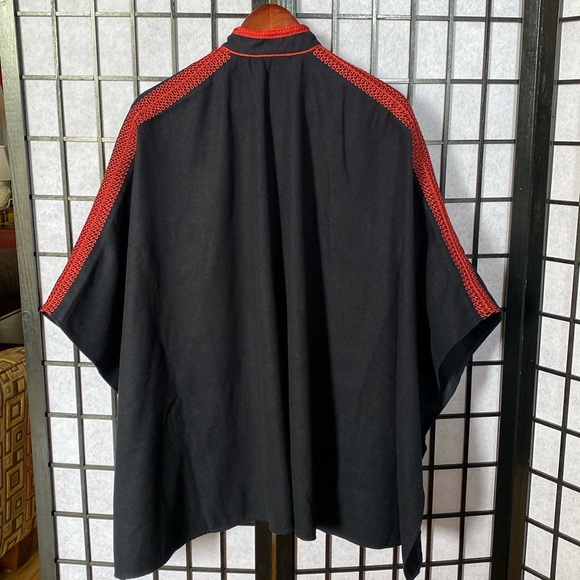 Moroccan Embroidered Cape - Picture 6 of 6
